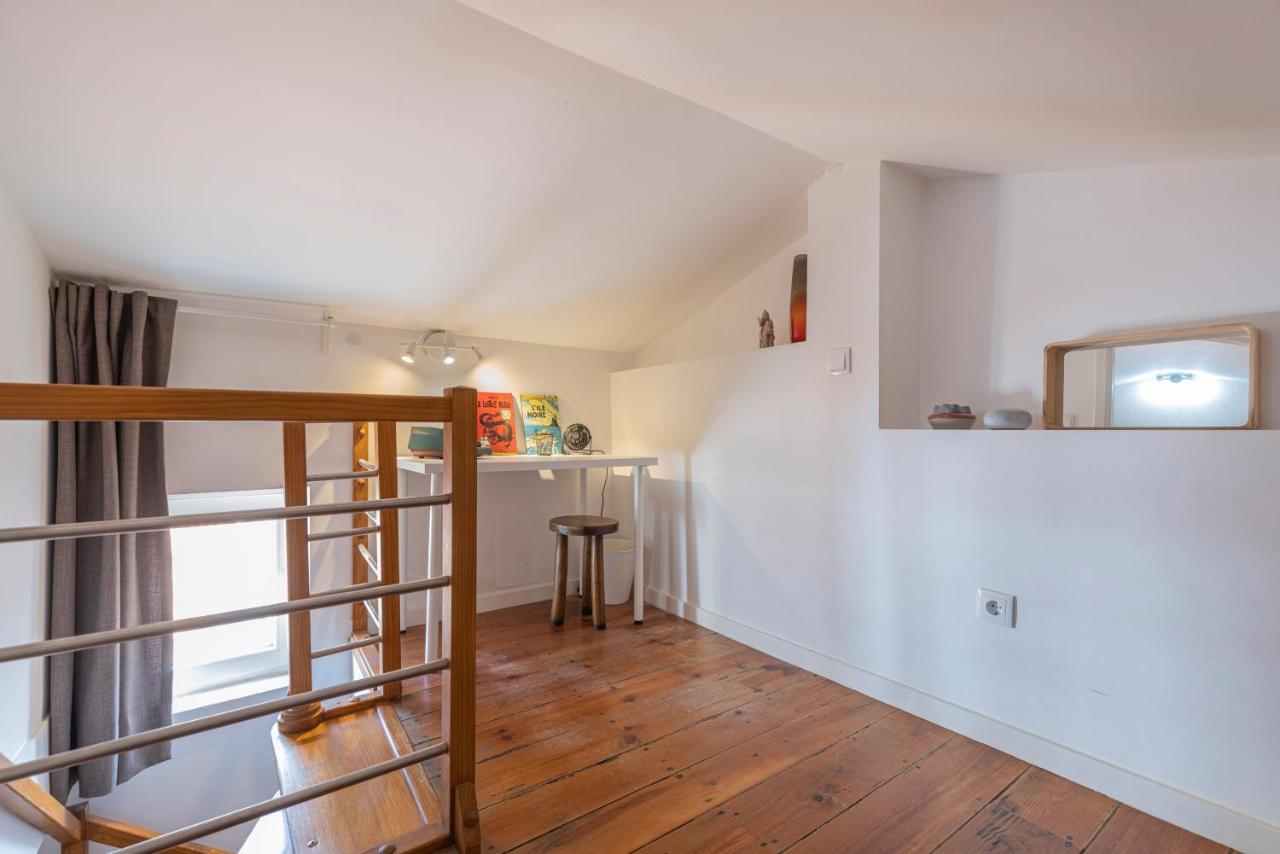 Alfama 2bdr Duplex W/ Balcony By Lovelystay Lejlighed