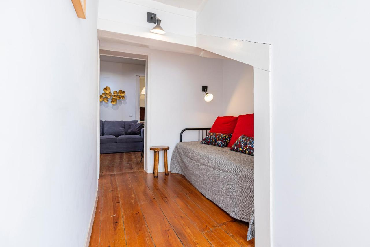 Lejlighed Alfama 2bdr Duplex W/ Balcony By Lovelystay Lisboa